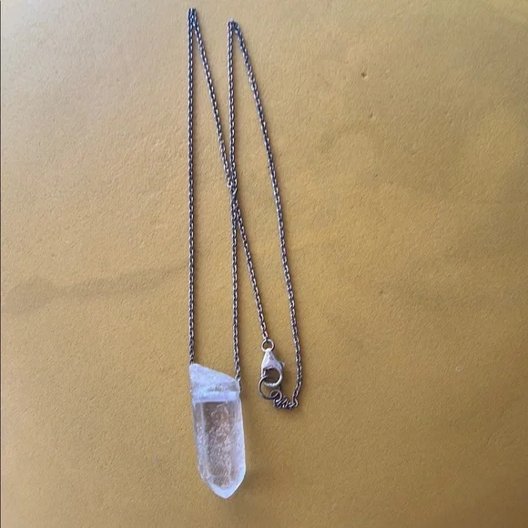 Crystal-like Pendant Necklace - Picture 7 of 10